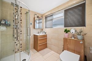 Photo 1- click for photo gallery